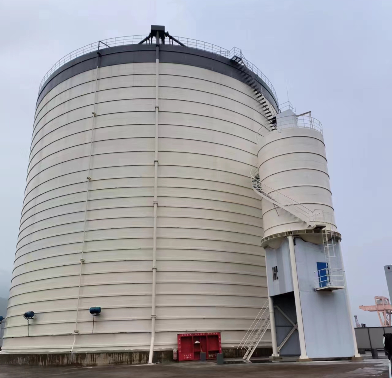 旺苍10万吨水泥钢板库